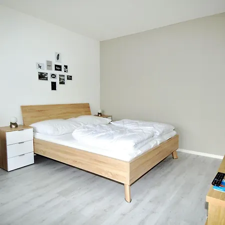 Urlaub Und G-3-11 Хайлигенхафен